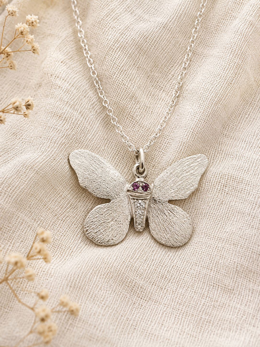 Claire Pendant